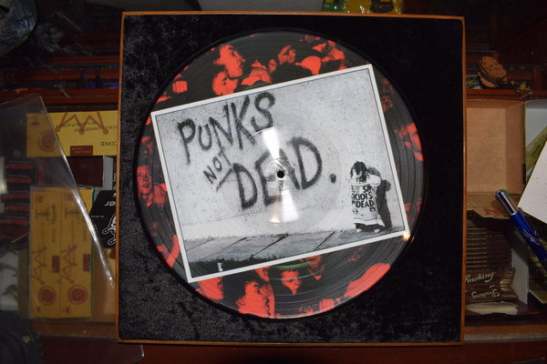 * The Exploited Punks not Dead Picturedisk Bild Schallplatte